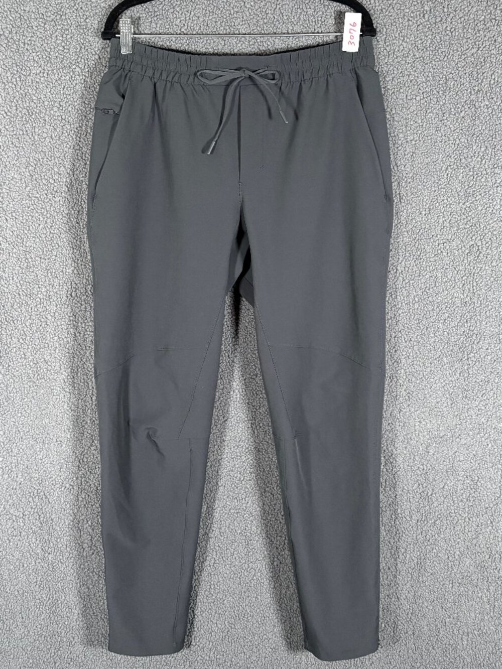 Lululemon License To Train Jogger Pants - Men's Size L - Gray